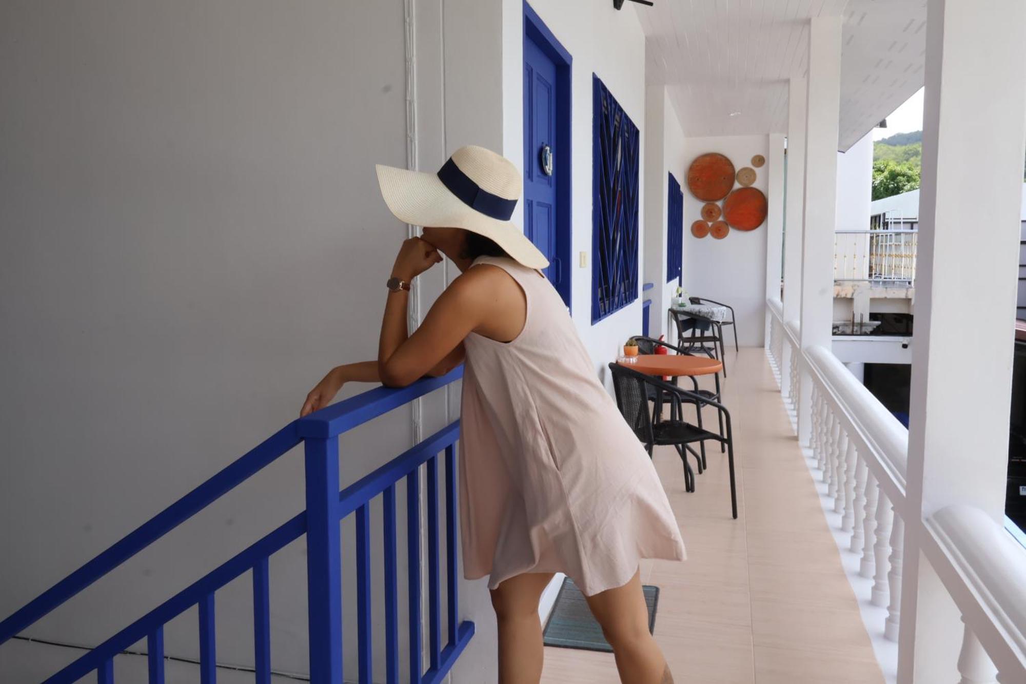Hotel Sun & Sea Nai Yang Phuket Esterno foto